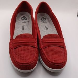 Clarks Rust Colored Perforated Cloudsteppers Slip-On Loafers Sz 6.5W